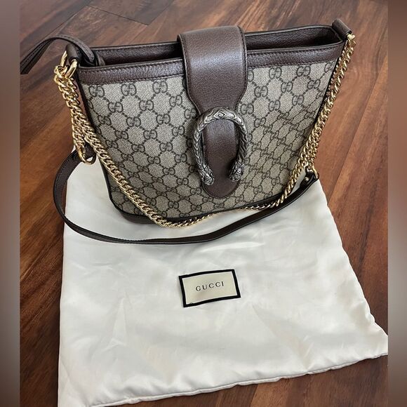 Gucci GG Supreme Dionysus medium bucket bag - Picture 1 of 7